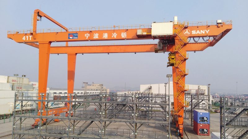 小型家用起重机：安全高效的家庭搬运利器
